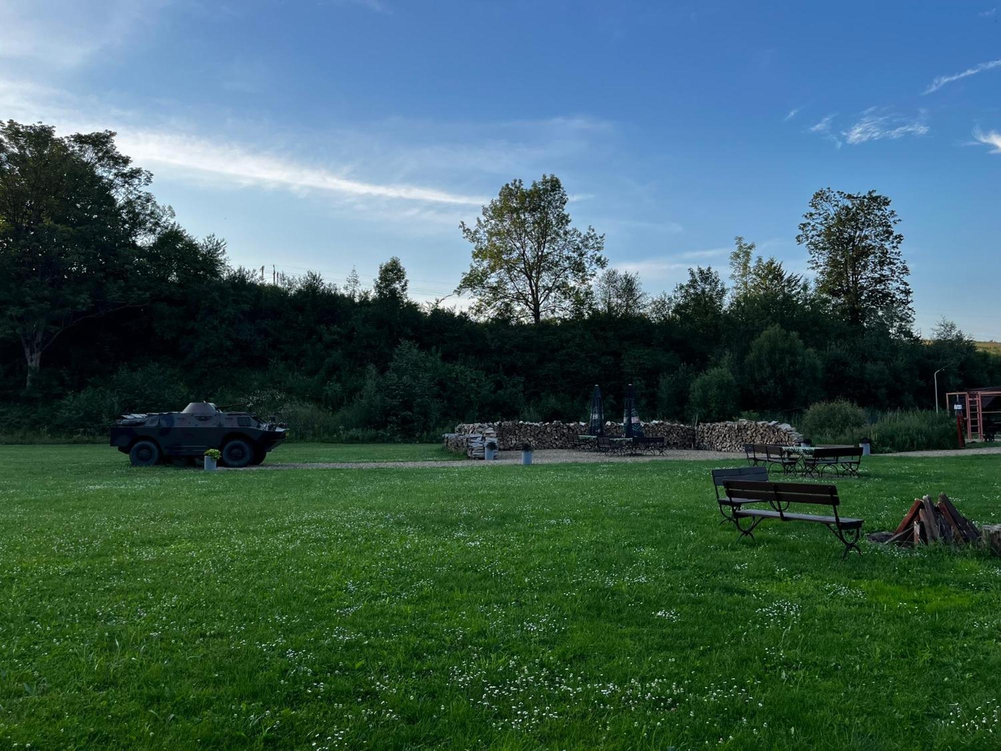 ArłamówOsrodek Volfcamp Kwaszeninaアパートメント エクステリア 写真
